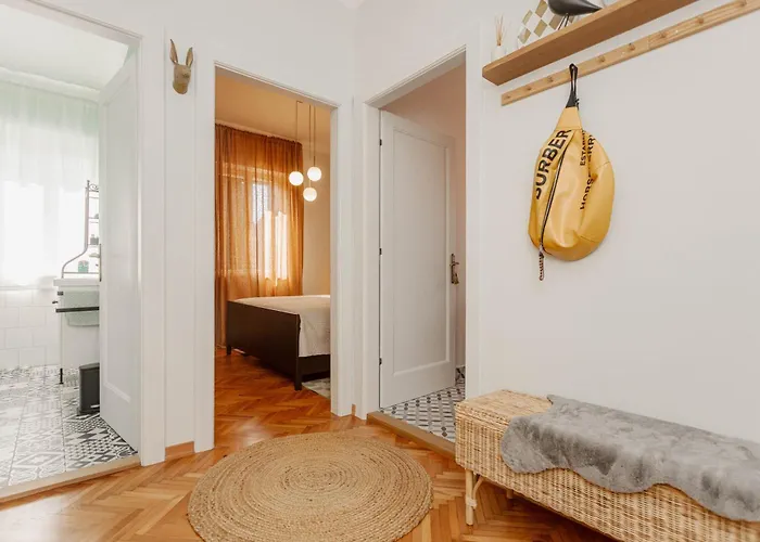 Apartment Nook O15 *