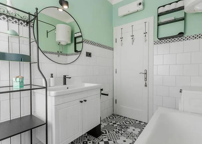 Nook O15 Apartment Split